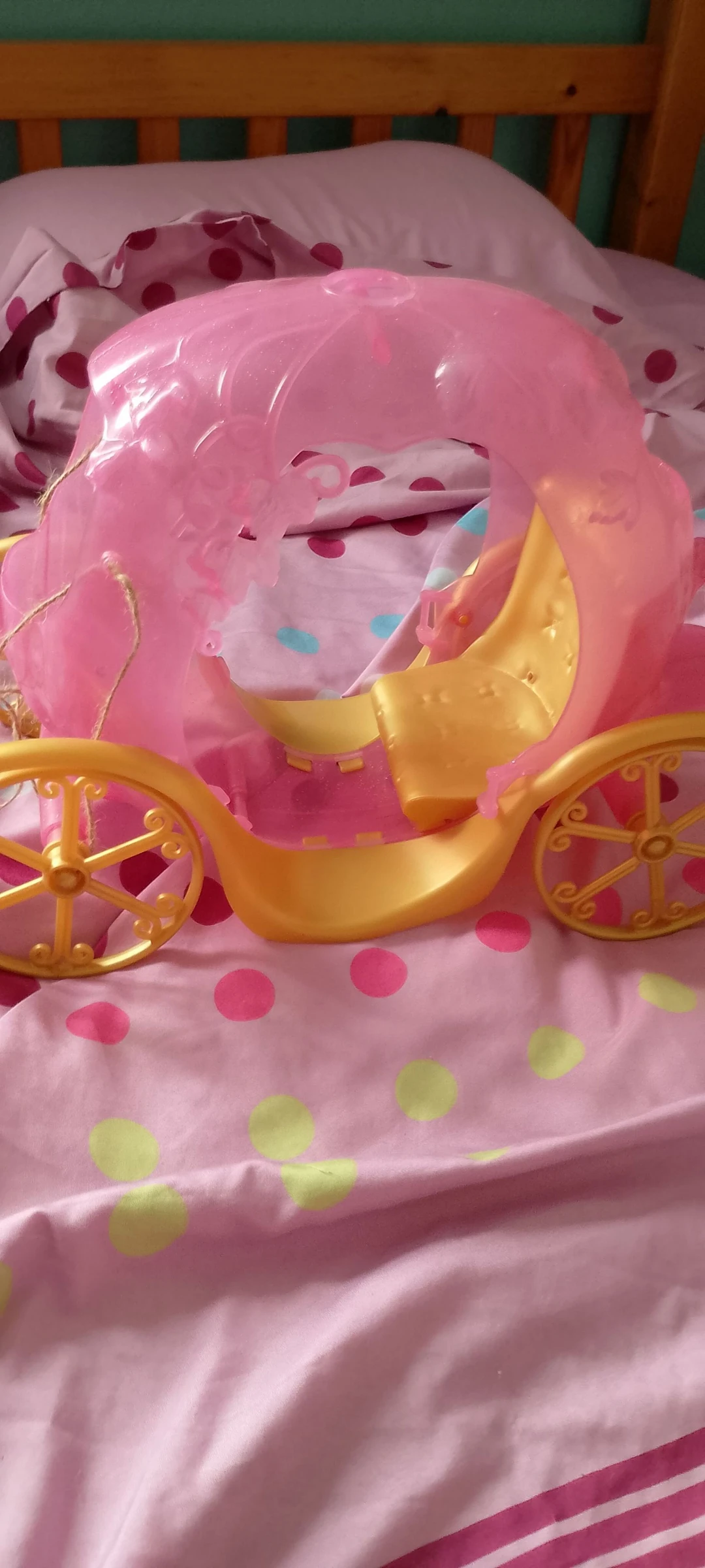 Roze glitter en gouden plastic poppenwagen, prinsesstijl – photo 9